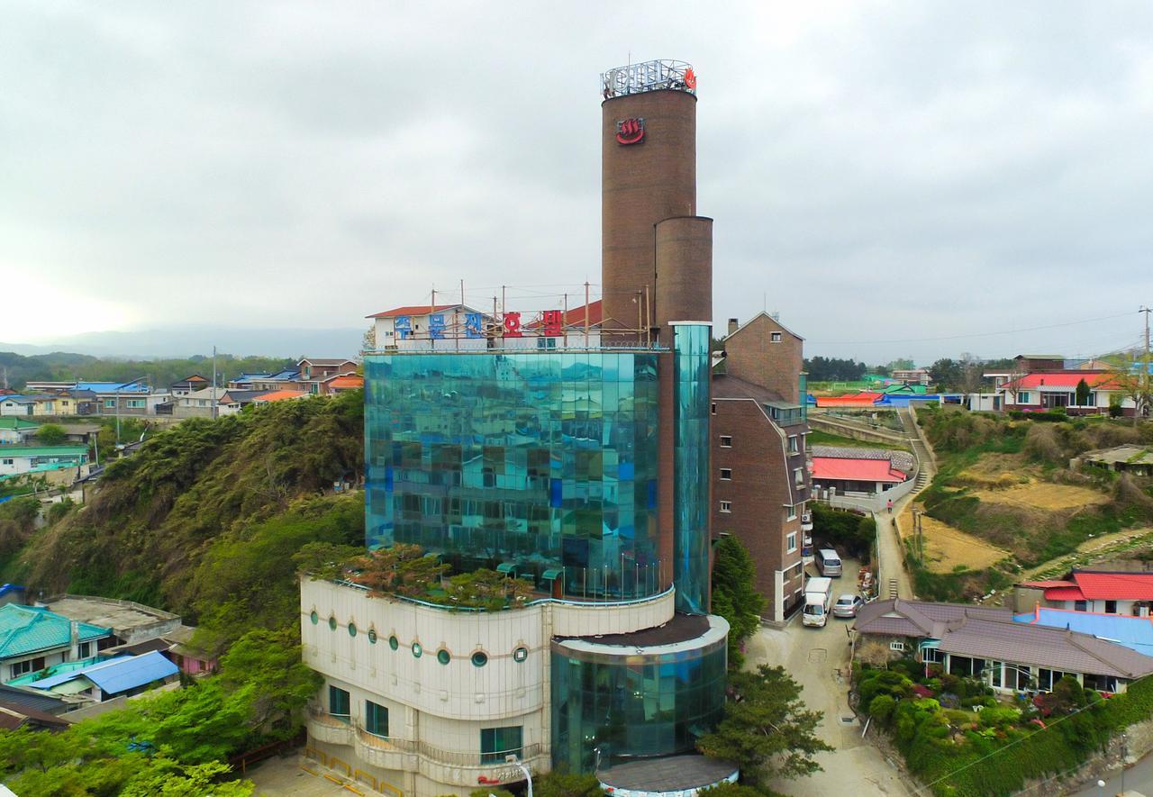 Jumunjin Hotel Gangneung Buitenkant foto