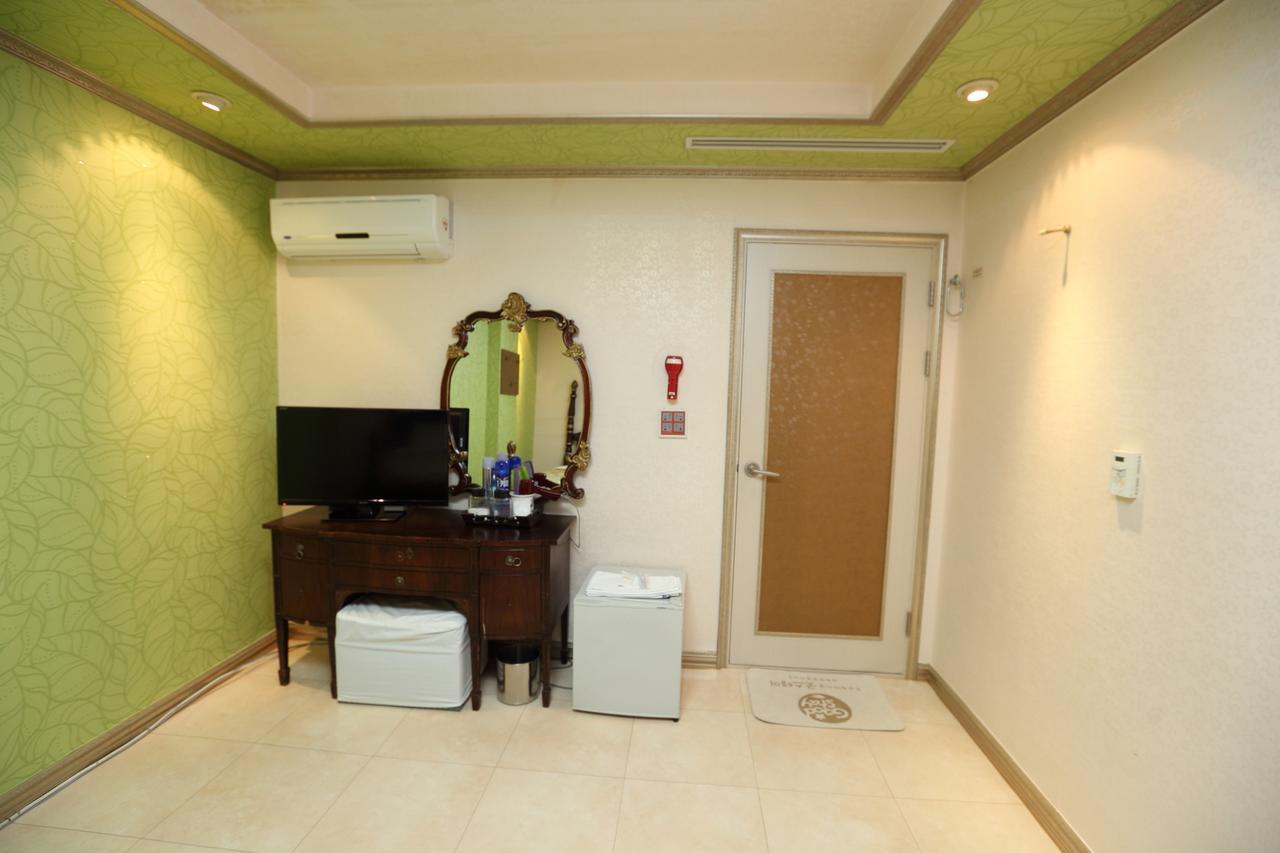 Jumunjin Hotel Gangneung Buitenkant foto