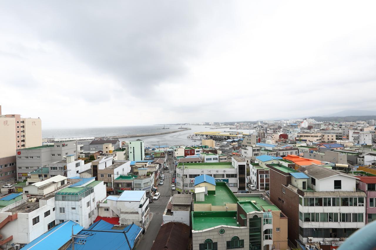 Jumunjin Hotel Gangneung Buitenkant foto